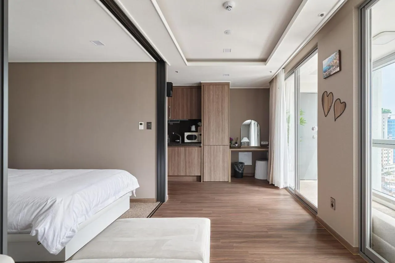 Family Hotel & Arbol Busan